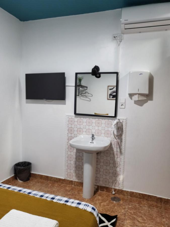 M-A Catrachos Rooms Madrid Eksteriør bilde