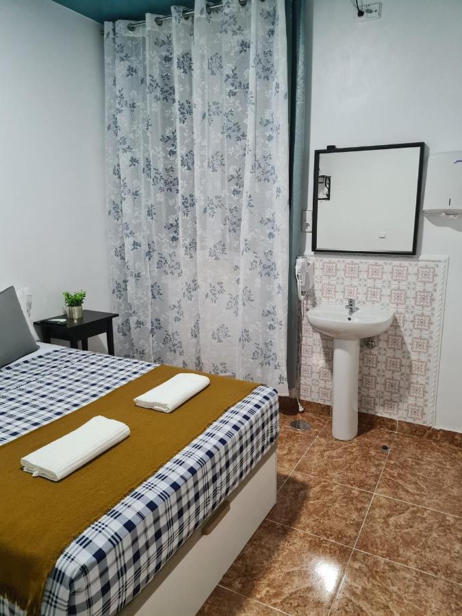 M-A Catrachos Rooms Madrid Eksteriør bilde