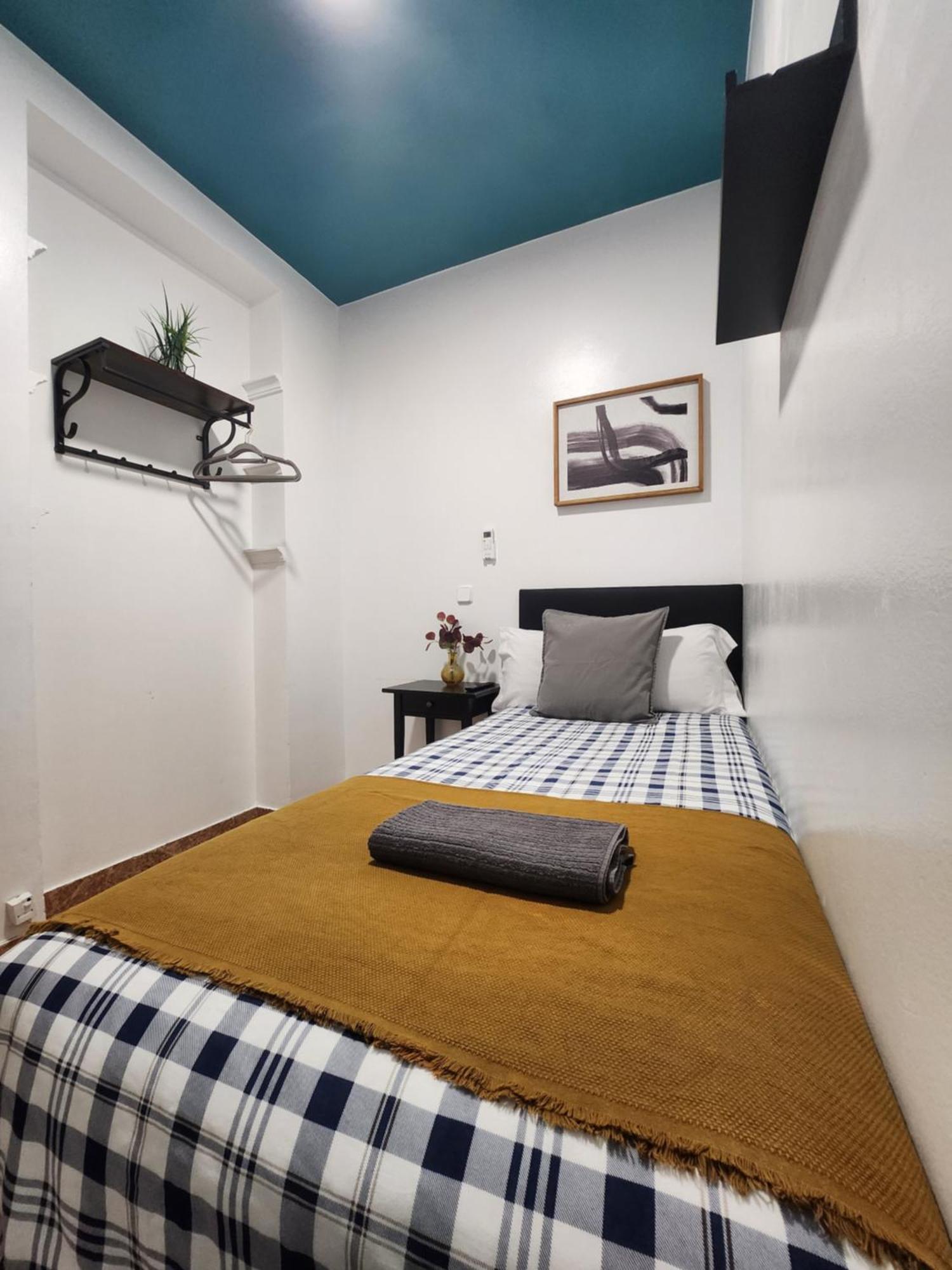M-A Catrachos Rooms Madrid Eksteriør bilde